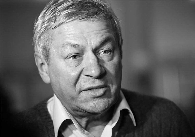 DD048C6B-13C4-499E-883A-00FA67174DEC