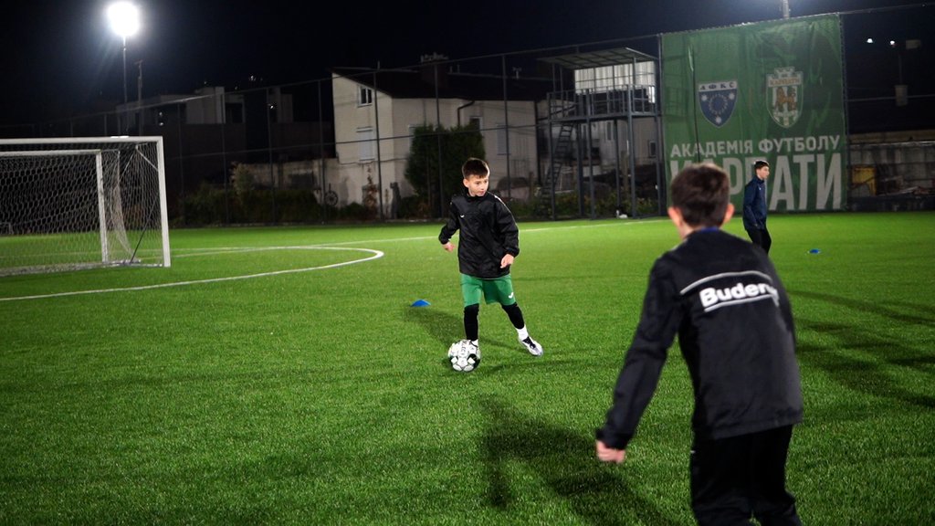 Sequence 51.00_03_44_26.Still002