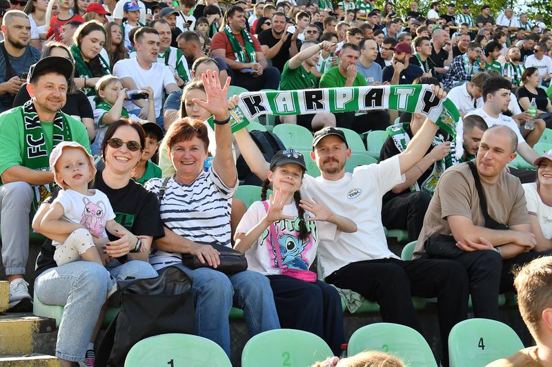 TYS_0778_upl_karpaty-veres_200926