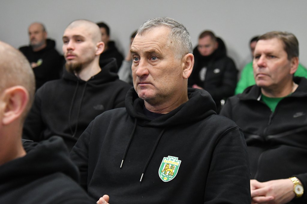 TYS_1363trenera_030226