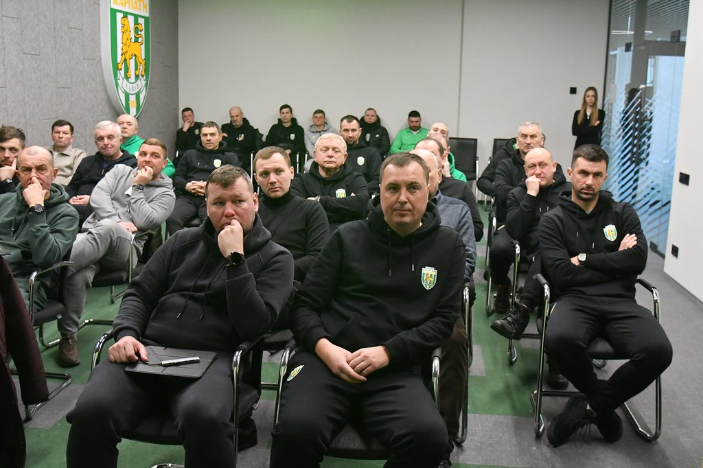 TYS_1425trenera_030226