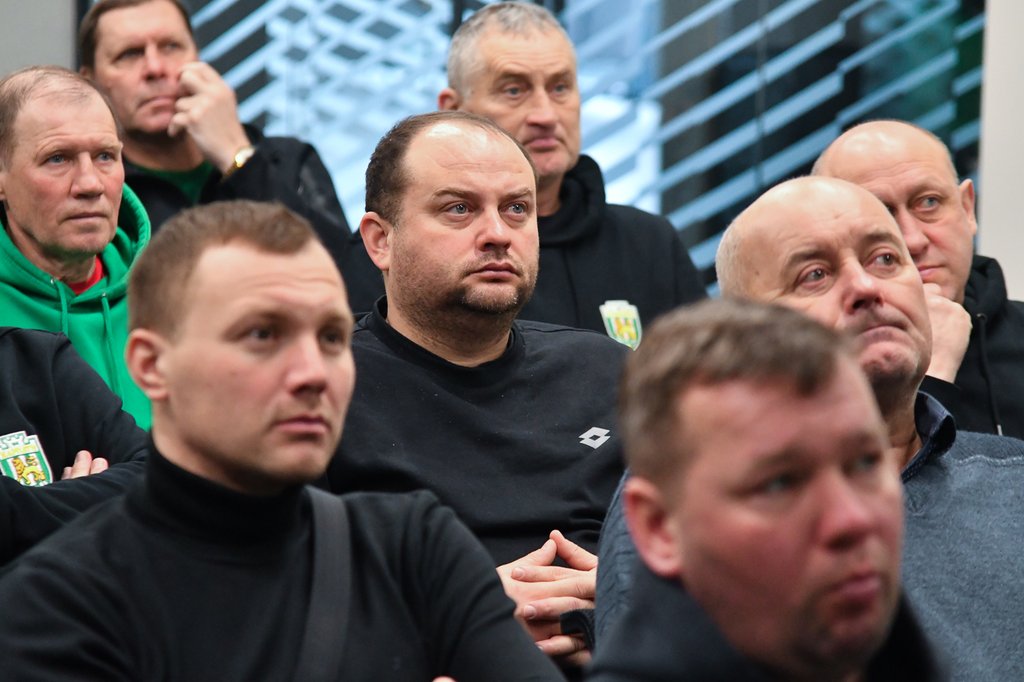 TYS_1442trenera_030226