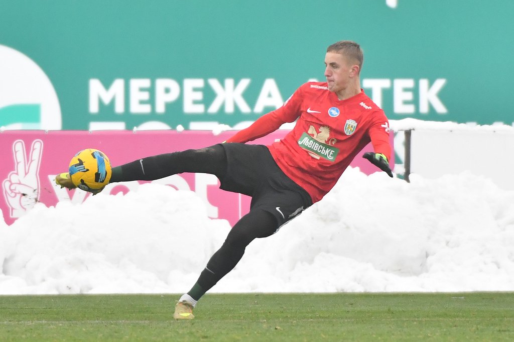 TYS_2185_karp_metalist_221125