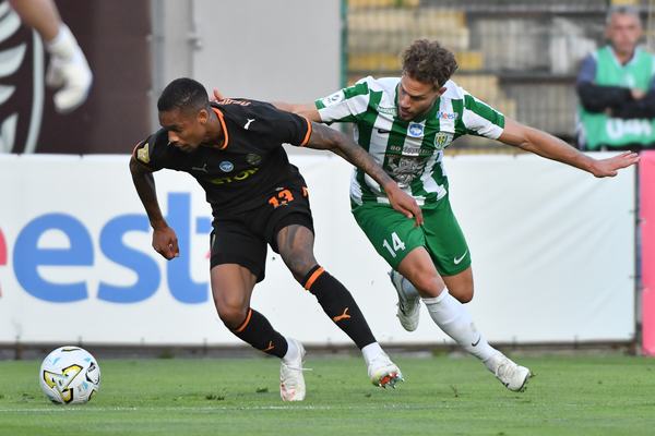 TYS_2242upl_karpty-shakhtar_050926