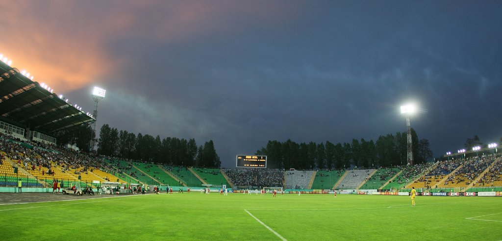soccer_KARPATY_stadion_UKRAINE (KRAWS) 0632