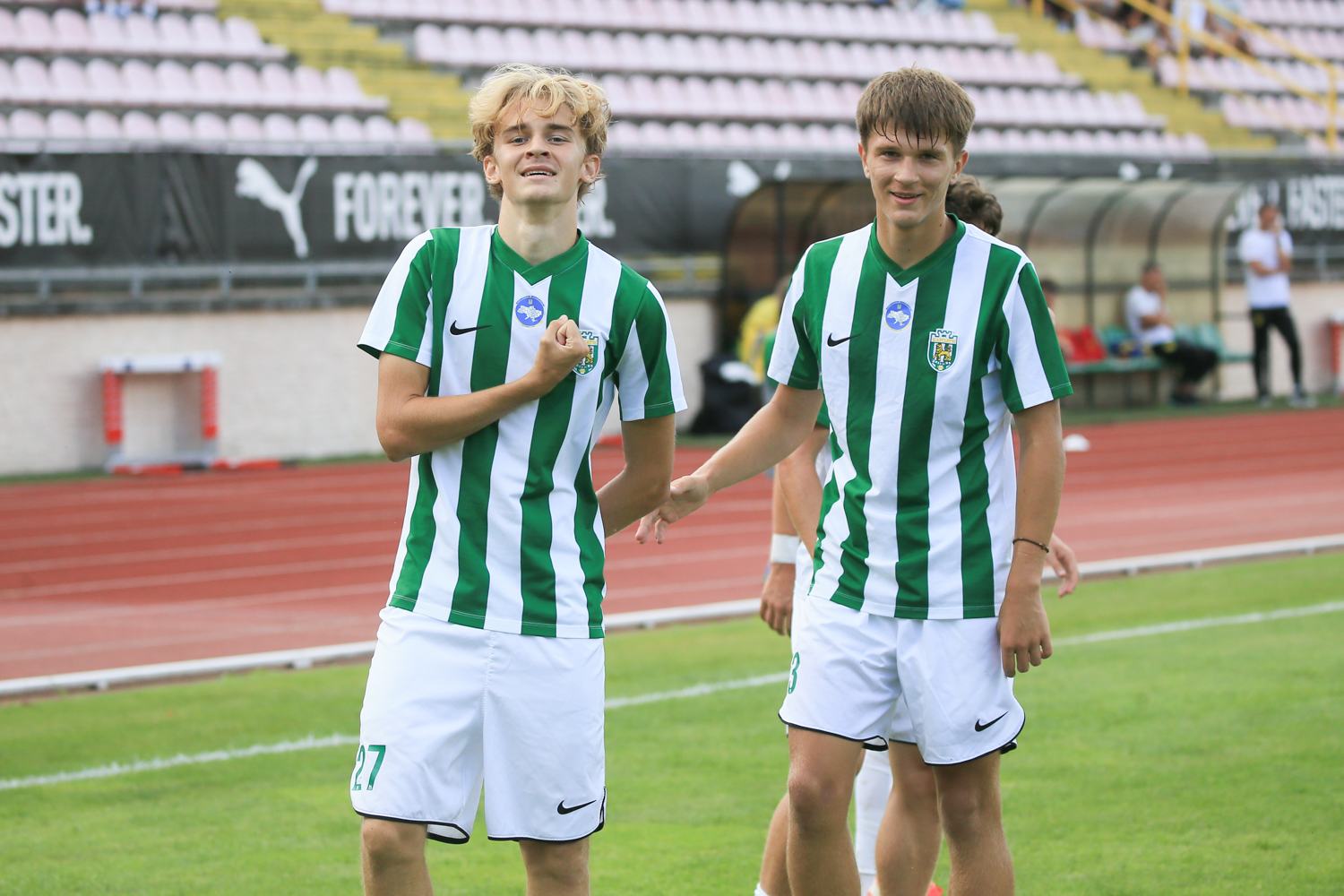soccer_Karpaty19_vs_LivyyBereg19_4-2_(Kraws_X)_3999020926