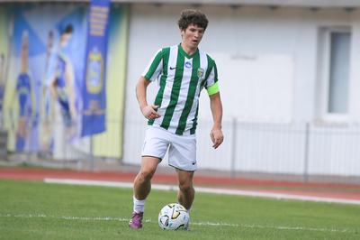 soccer_Karpaty19_vs_LivyyBereg19_4-2_(Kraws_X)_3986020926