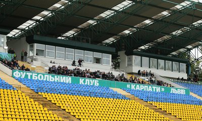 soccer_Karpaty_vs_Bukovyna_4-0_(KRAWS-X)_7317.JPG