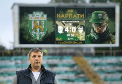 soccer_Karpaty_vs_Bukovyna_4-0_(KRAWS-X)_7736.JPG